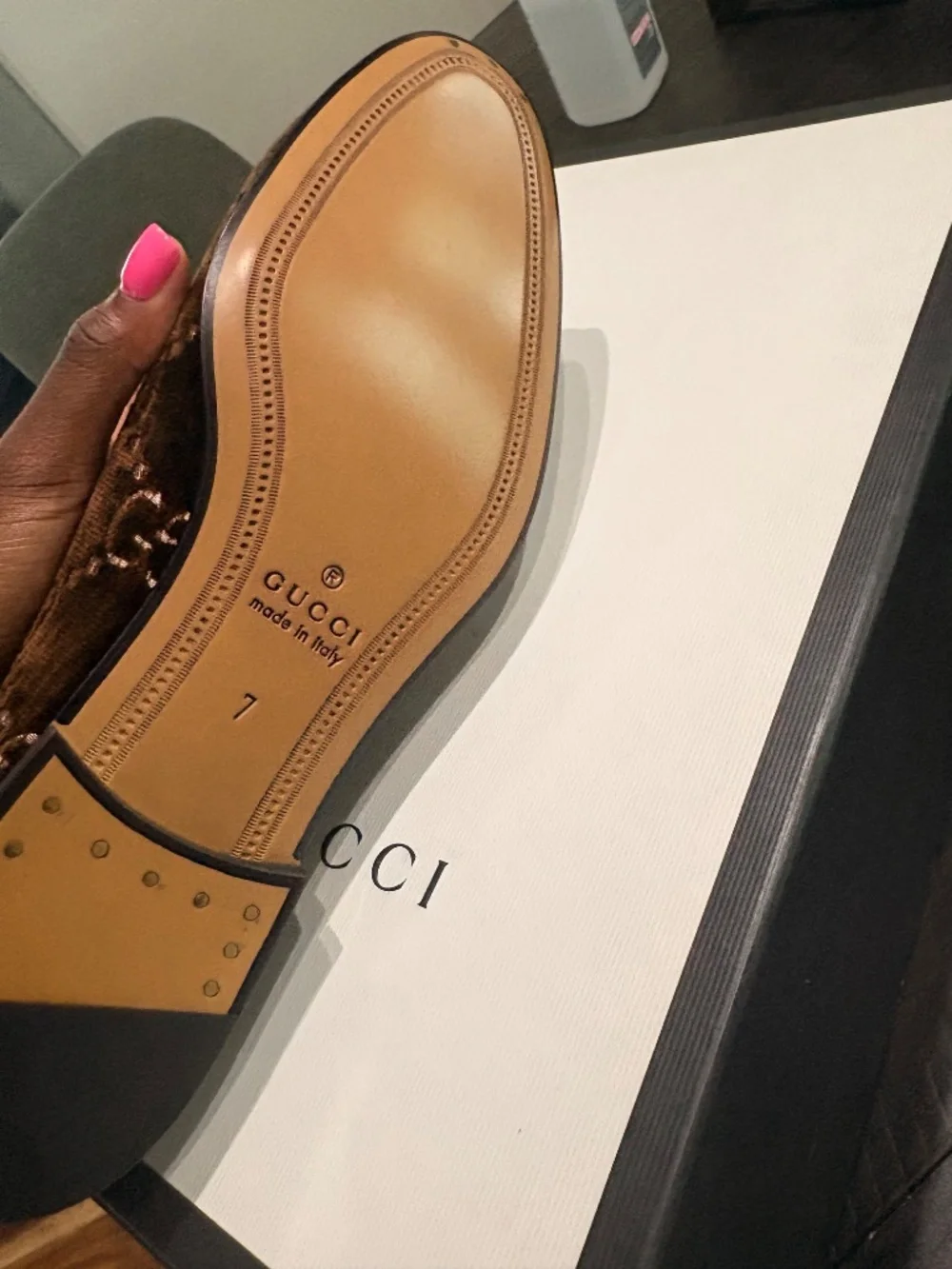Men’s Gucci shoe